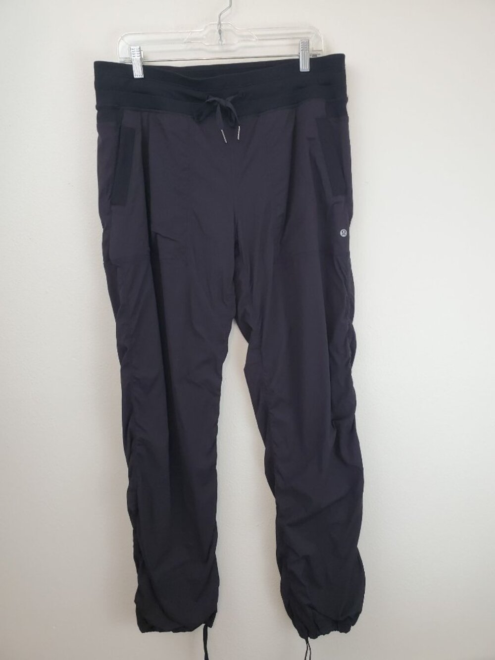 Lululemon Dance Studio Pant III in Black, regular length